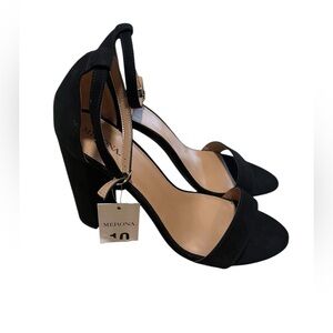 NWT~ Merona Black High Heels Size 10 Velvet Black Heel Strappy Sandals
